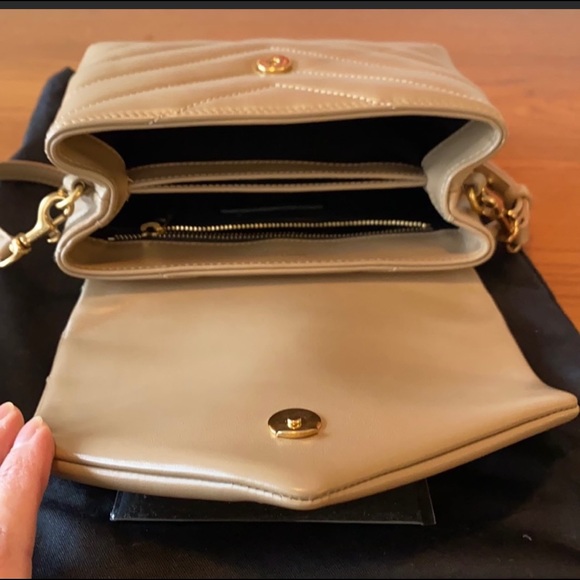 **SOLD** YSL - Saint Laurent Toy Loulou Crossbody Bag - Picture 5 of 8